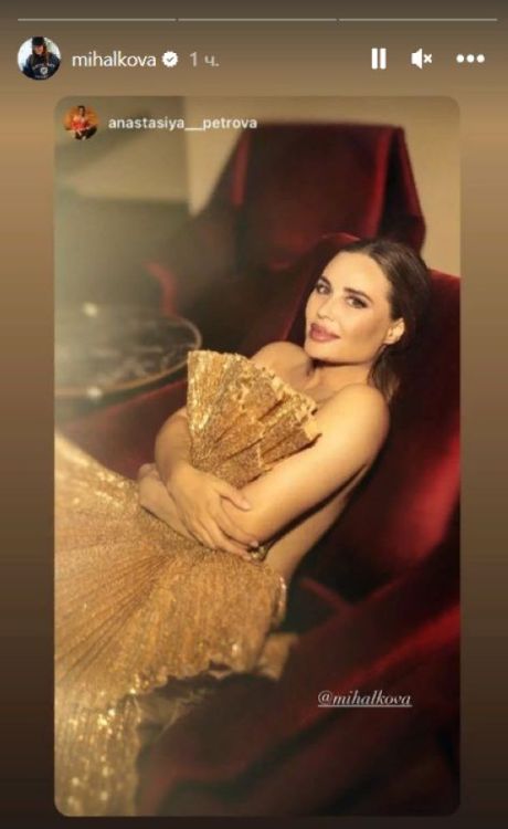 39-летняя звезда шоу Уральские пельмени Юлия Михалкова оголилось в соцсетях.